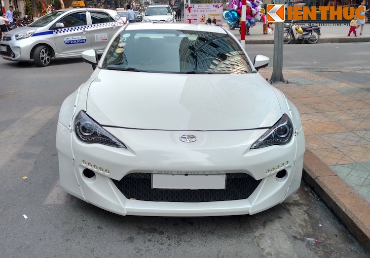 “Hang hiem” Toyota 86 do widebody hon 100 trieu tai Ha Noi-Hinh-2